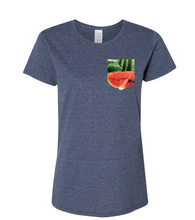 Load image into Gallery viewer, T-shirt à poche femme Juicy fruit
