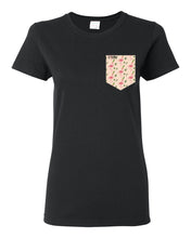 Charger l&#39;image dans la galerie, T-shirt à poche femme Jungle
