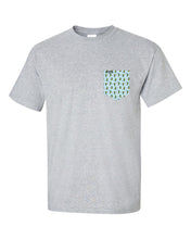Load image into Gallery viewer, T-shirt à poche unisexe taille plus Les motifs
